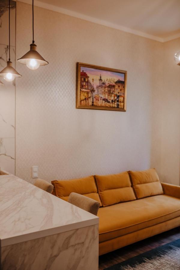 לבוב V.I.P Apartments Dominikanos מראה חיצוני תמונה