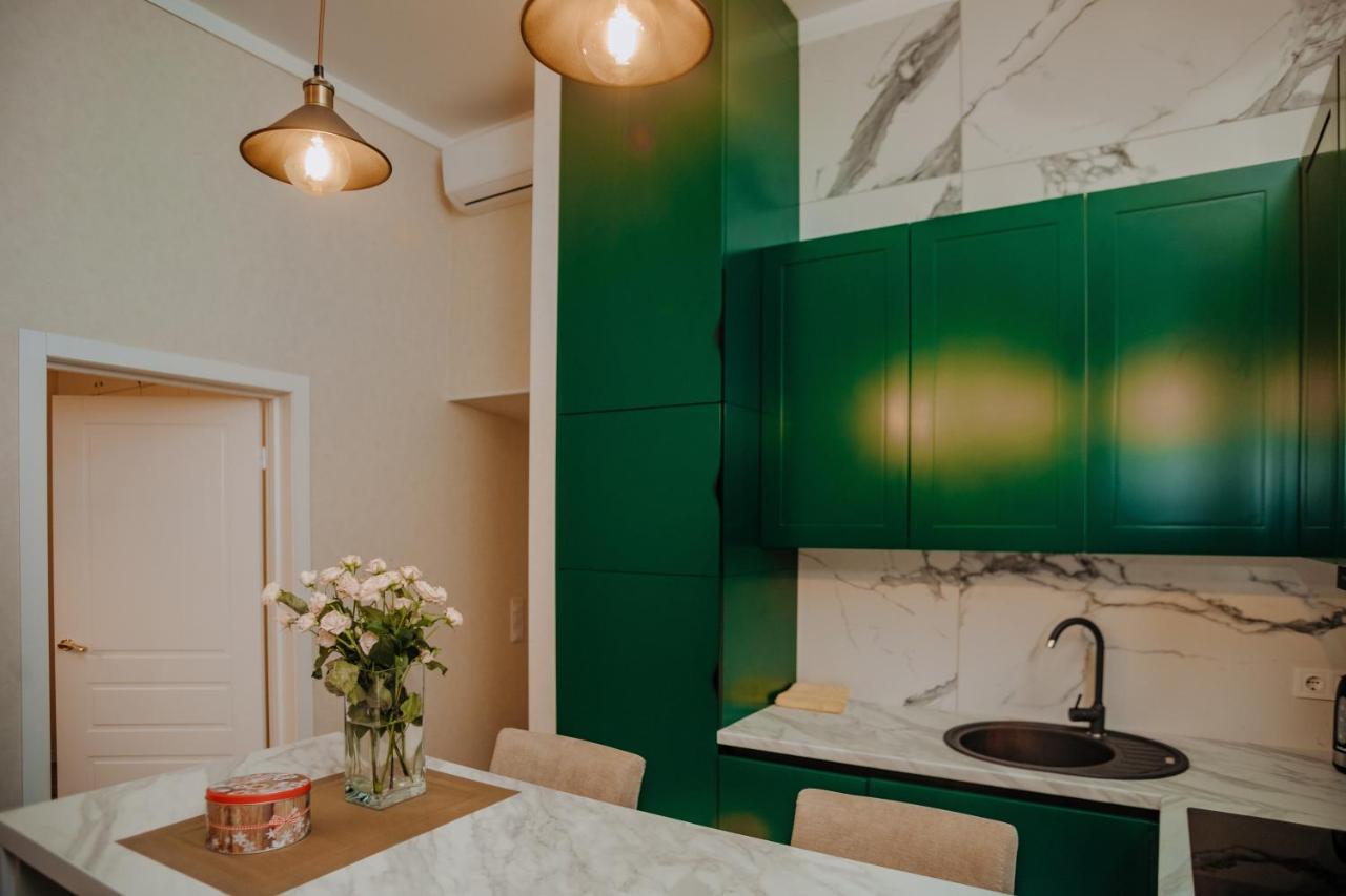 לבוב V.I.P Apartments Dominikanos מראה חיצוני תמונה